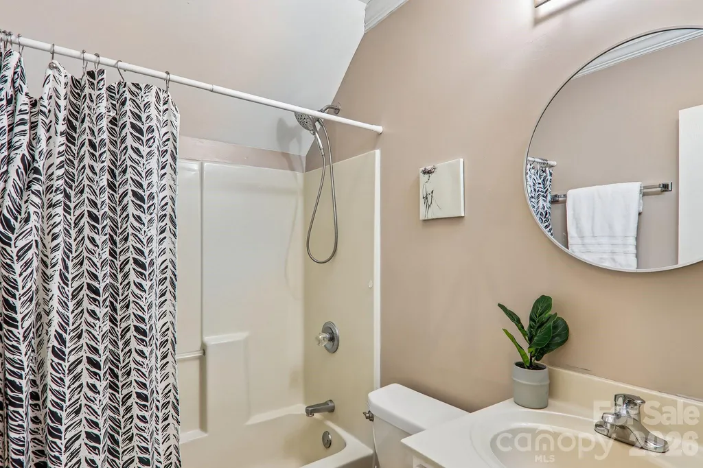 104 Meadow Lake Road Asheville NC 28803