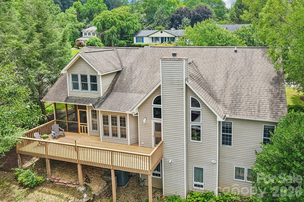 104 Meadow Lake Road Asheville NC 28803