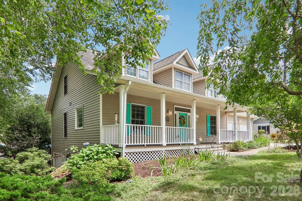 104 Meadow Lake Road Asheville NC 28803