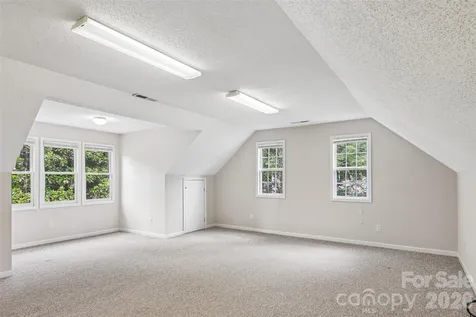 104 Meadow Lake Road Asheville NC 28803