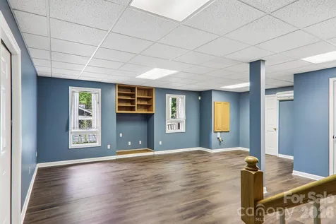 104 Meadow Lake Road Asheville NC 28803