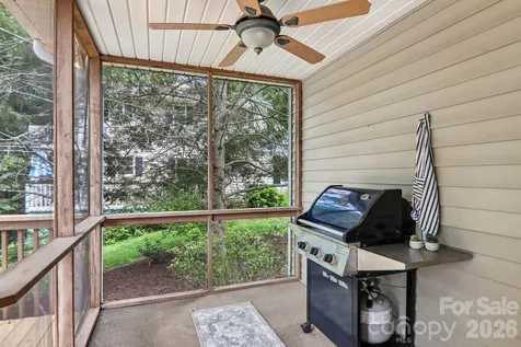 104 Meadow Lake Road Asheville NC 28803