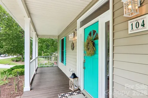 104 Meadow Lake Road Asheville NC 28803