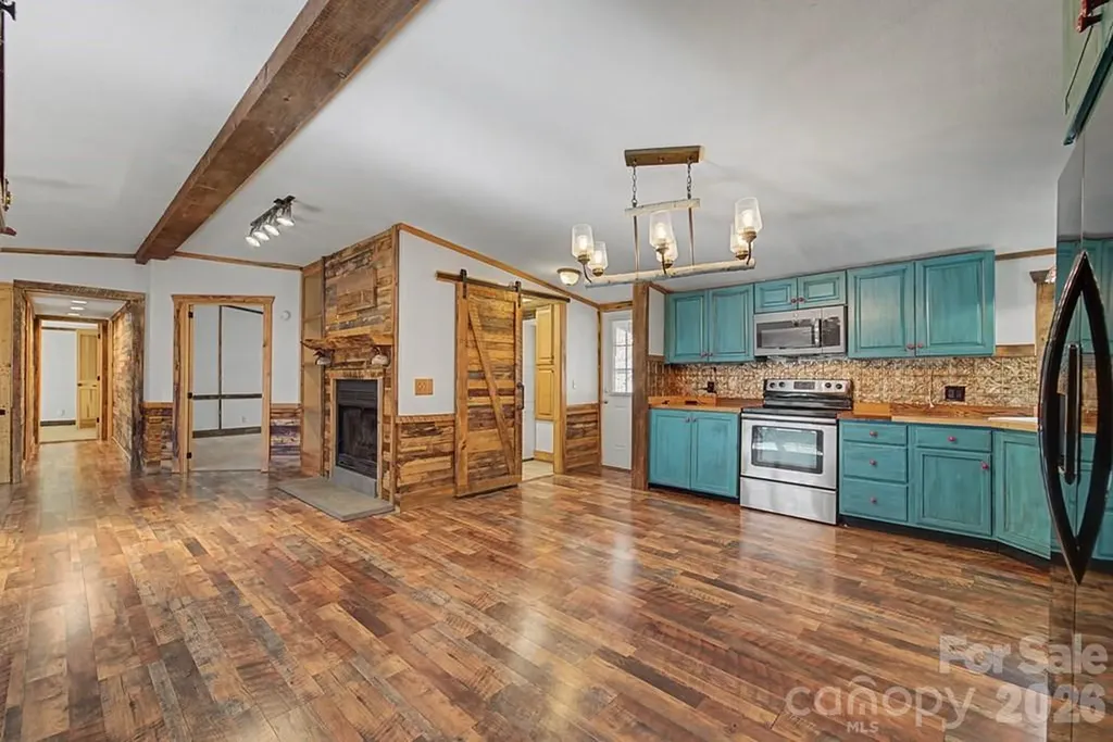1668 Buff Creek Road Sylva NC 28779