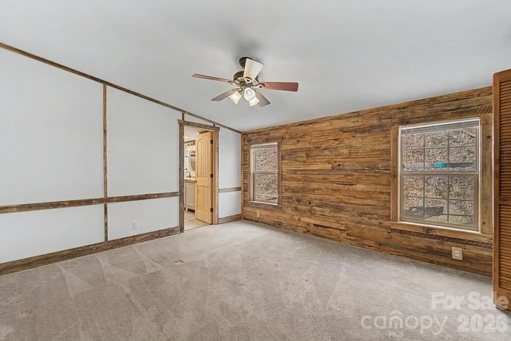 1668 Buff Creek Road Sylva NC 28779