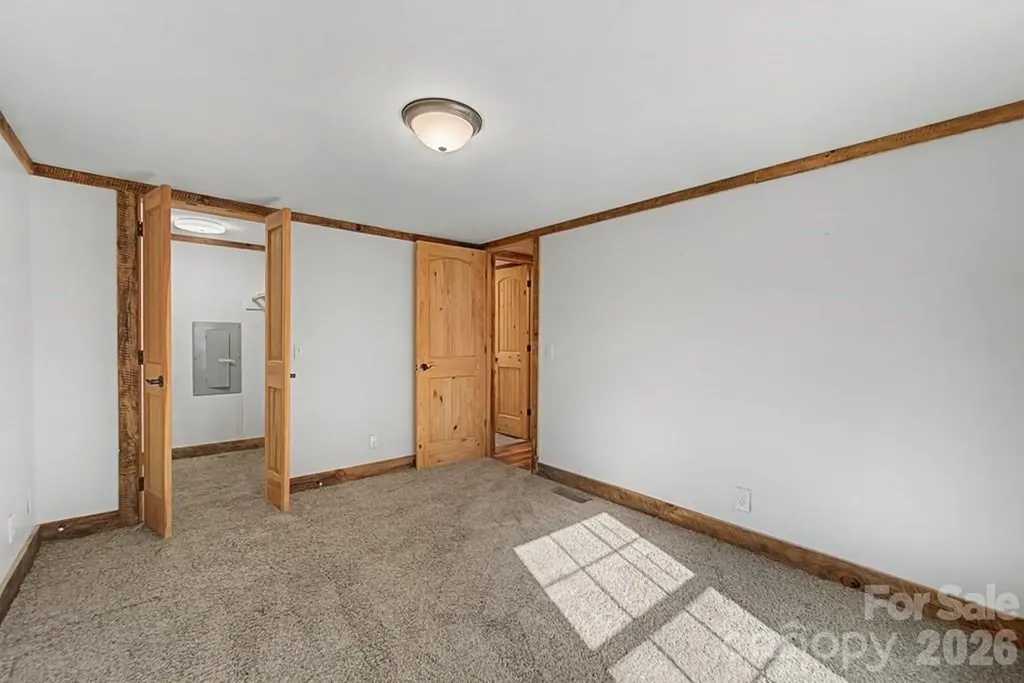 1668 Buff Creek Road Sylva NC 28779