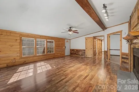 1668 Buff Creek Road Sylva NC 28779