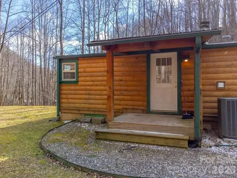1668 Buff Creek Road Sylva NC 28779