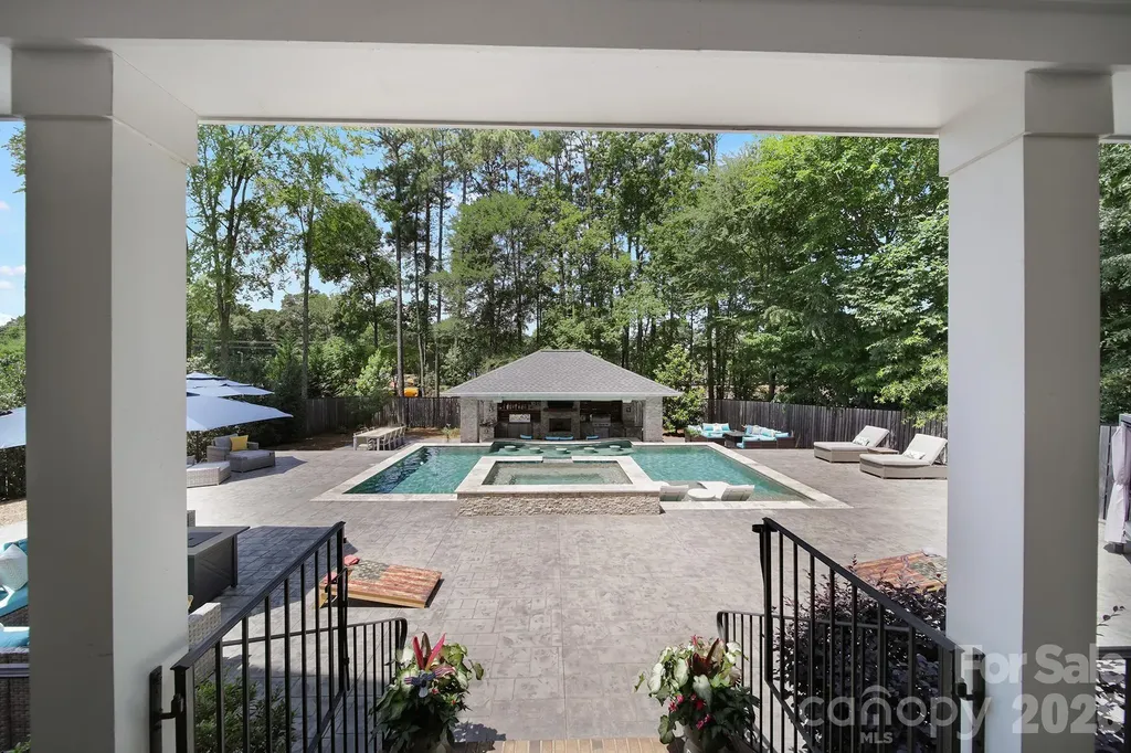 6218 Cory Bret Lane Charlotte NC 28278