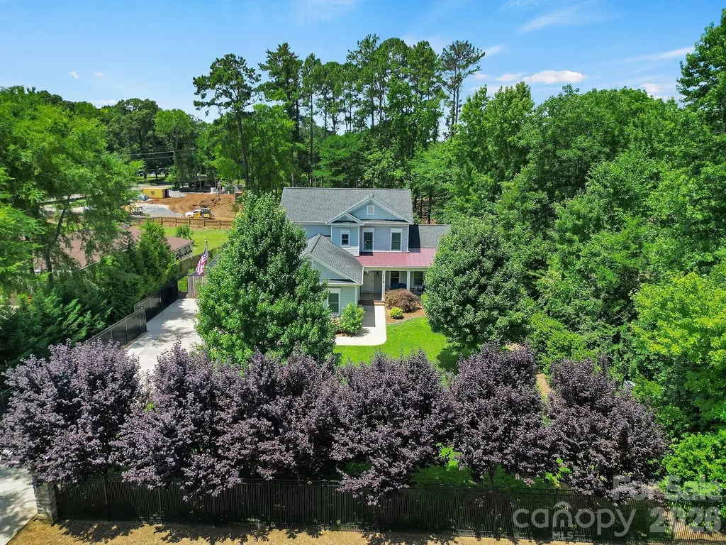 6218 Cory Bret Lane Charlotte NC 28278
