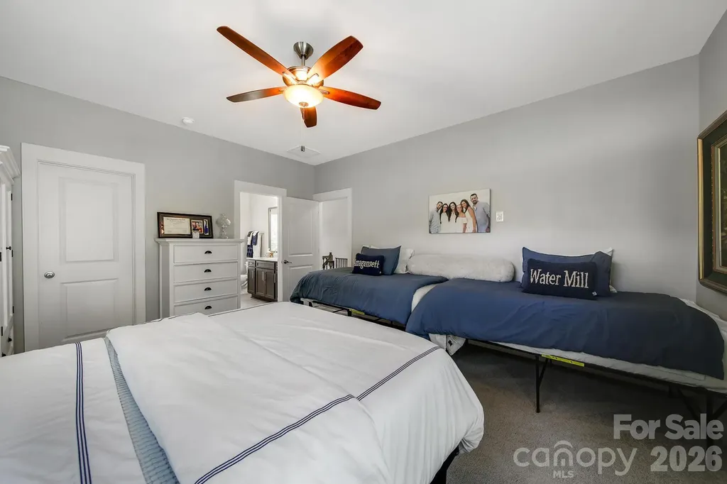 6218 Cory Bret Lane Charlotte NC 28278