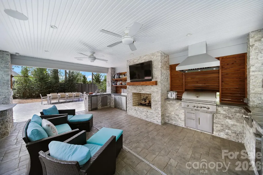 6218 Cory Bret Lane Charlotte NC 28278