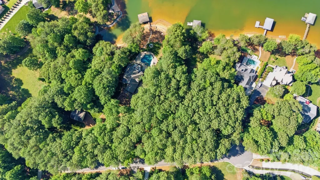 161 Eagle Chase Lane Troutman NC 28166