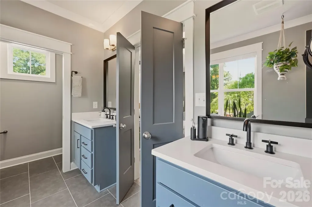 1222 Gaston Street Charlotte NC 28208