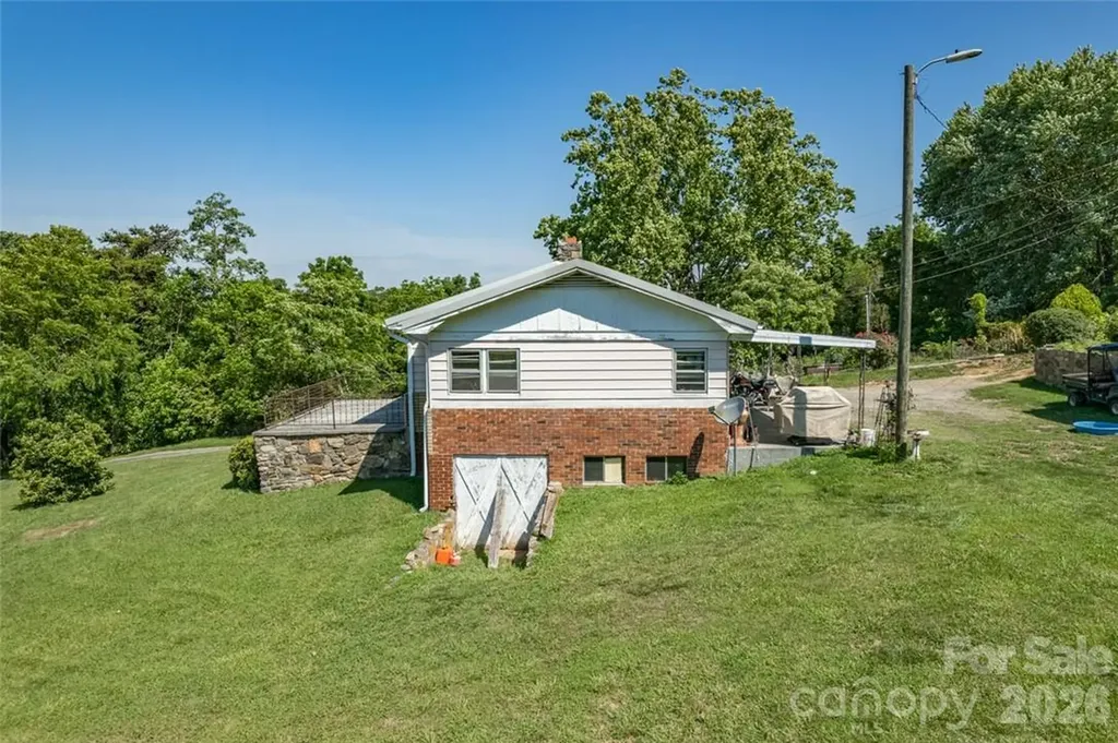 415 Weaverville Road Asheville NC 28804