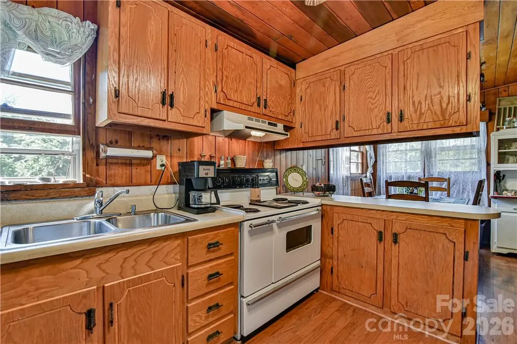415 Weaverville Road Asheville NC 28804