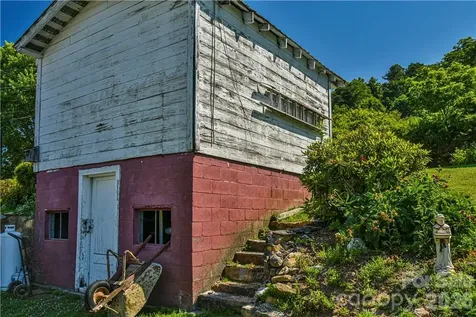 415 Weaverville Road Asheville NC 28804