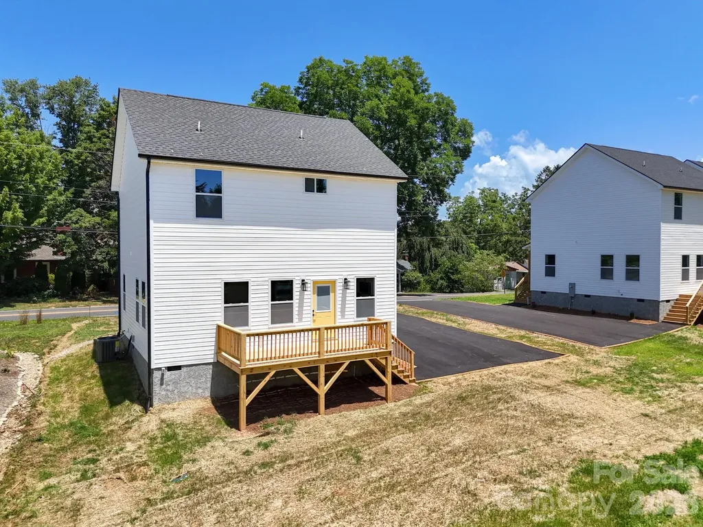 432 Hazel Mill Road Asheville NC 28806