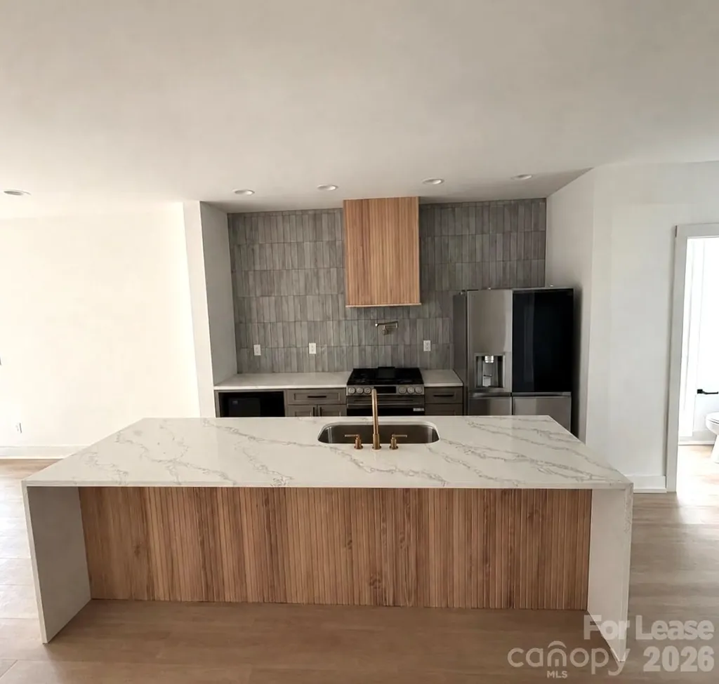 212 Smallwood Street S Charlotte NC 28208