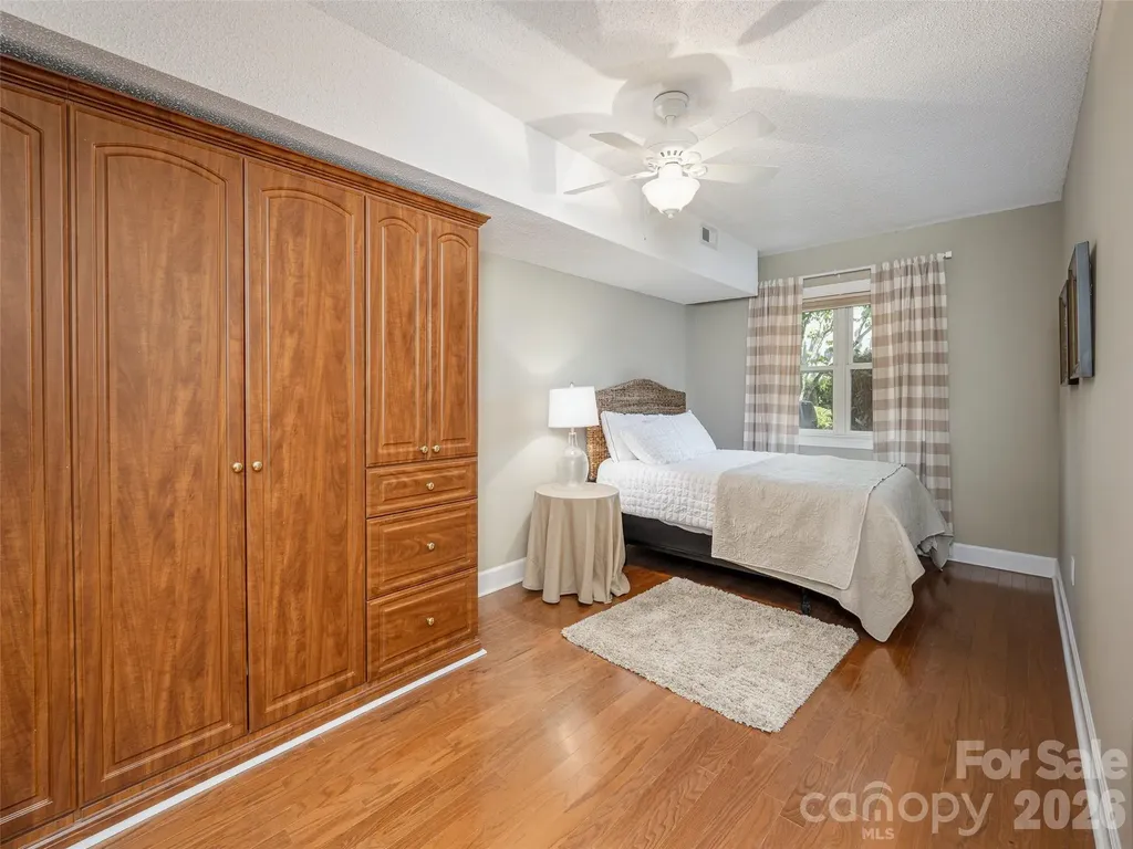171 Ashefield Court Hendersonville NC 28791