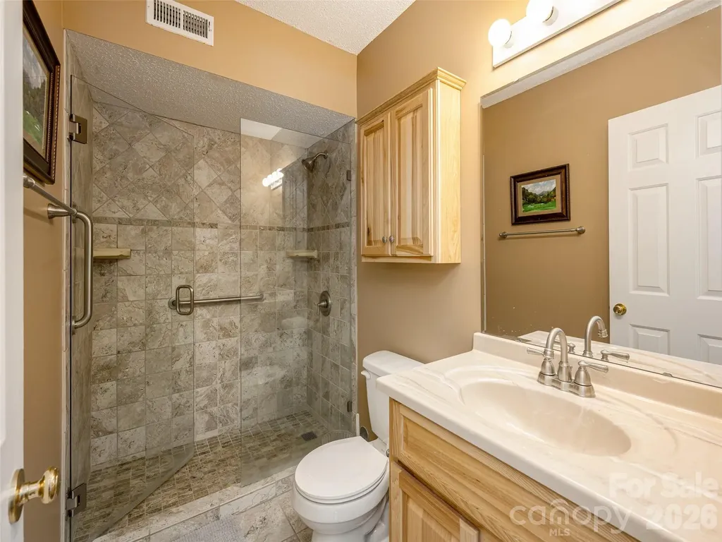 171 Ashefield Court Hendersonville NC 28791