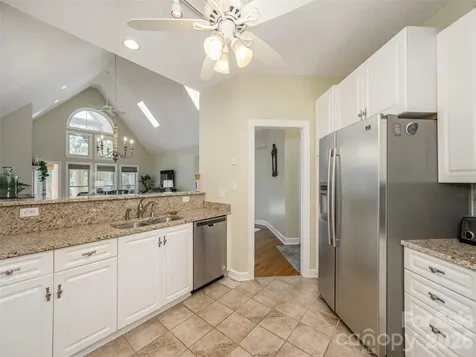 171 Ashefield Court Hendersonville NC 28791