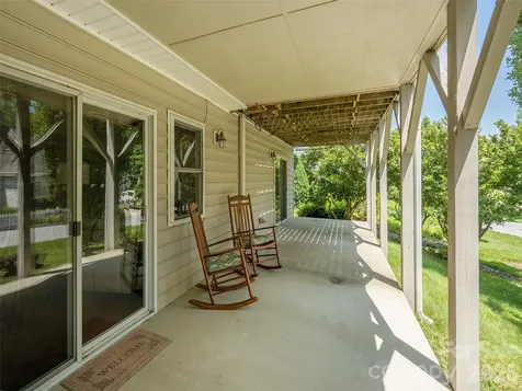 171 Ashefield Court Hendersonville NC 28791