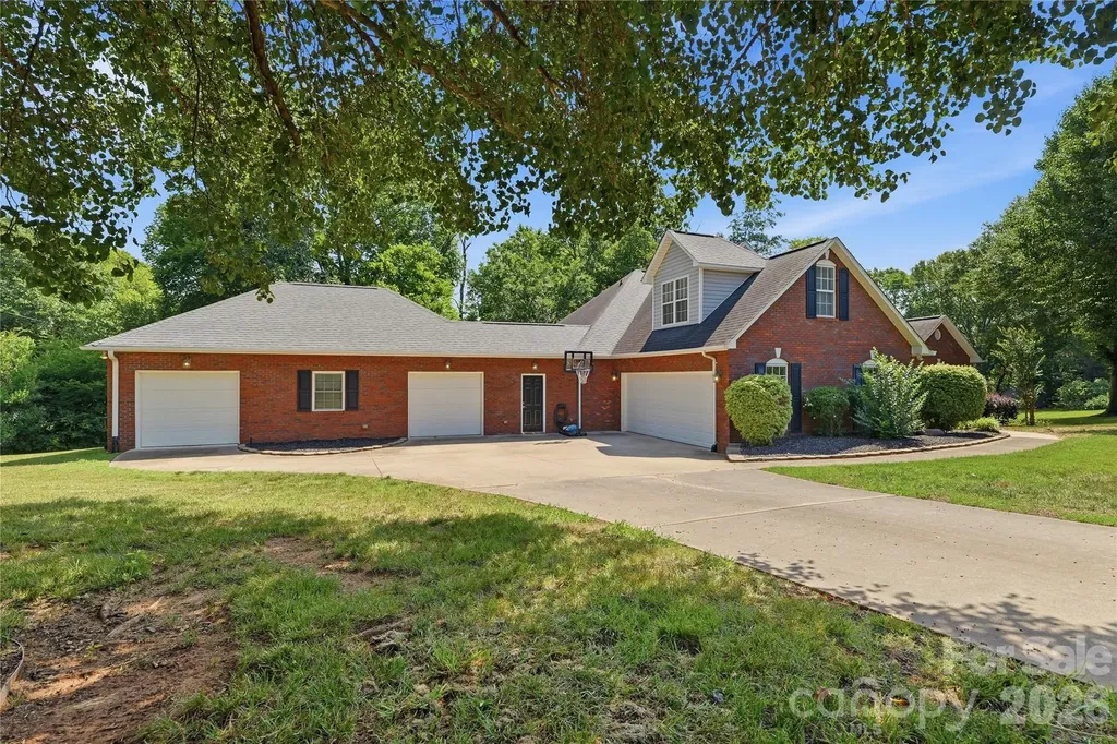 3805 Glen Haven Drive SW Concord NC 28027
