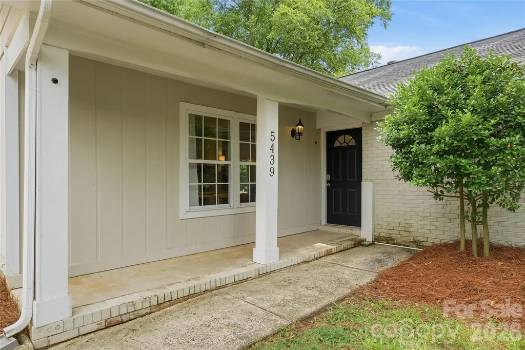 5439 Autumn End Circle Charlotte NC 28212