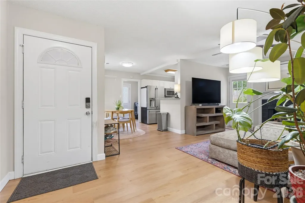 5439 Autumn End Circle Charlotte NC 28212