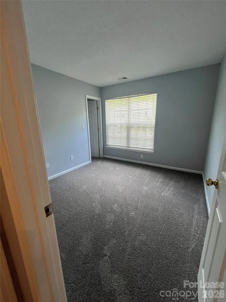 3043 Willamette Valley Drive Charlotte NC 28215