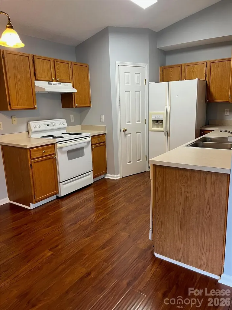 3043 Willamette Valley Drive Charlotte NC 28215