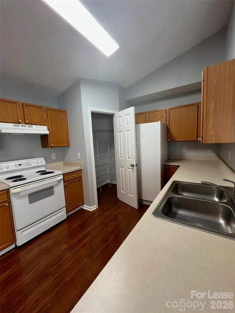 3043 Willamette Valley Drive Charlotte NC 28215