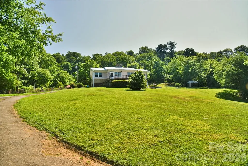 415 Weaverville Road Asheville NC 28804
