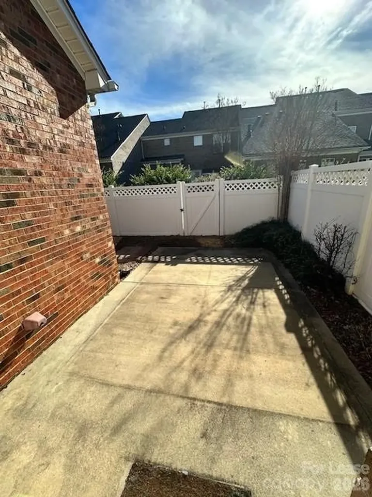 5205 Berkeley Estates Drive Charlotte NC 28277