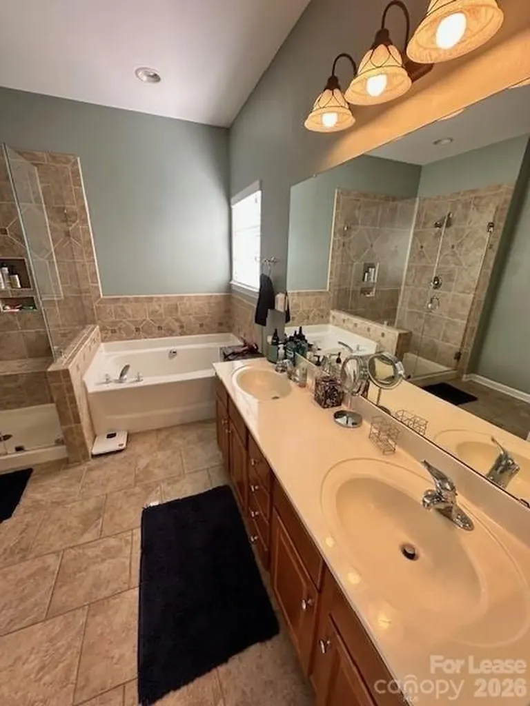 5205 Berkeley Estates Drive Charlotte NC 28277