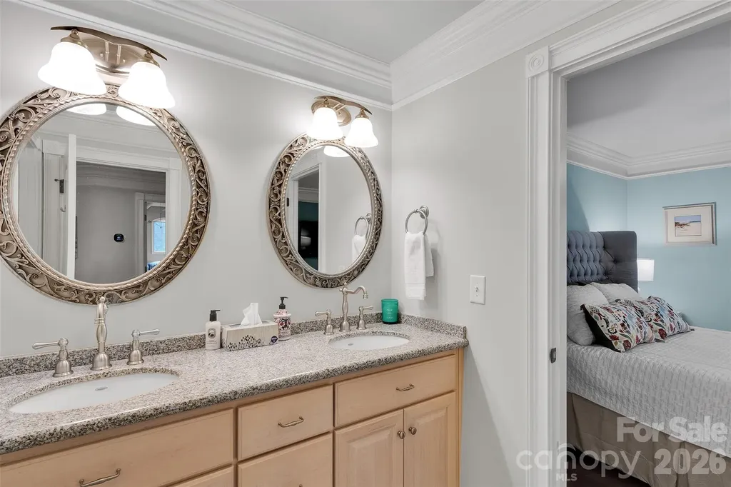 4552 Sawgrass Court Denver NC 28037
