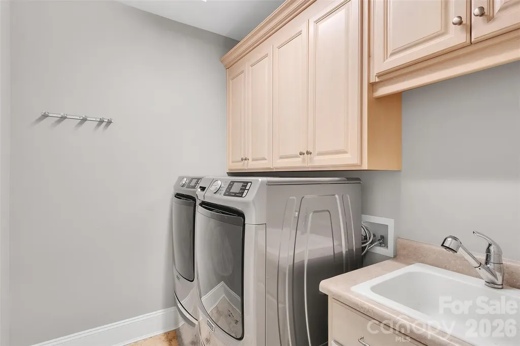 4552 Sawgrass Court Denver NC 28037