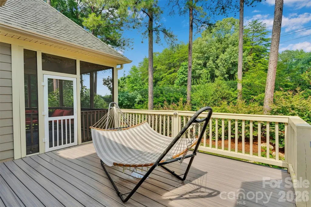 4552 Sawgrass Court Denver NC 28037