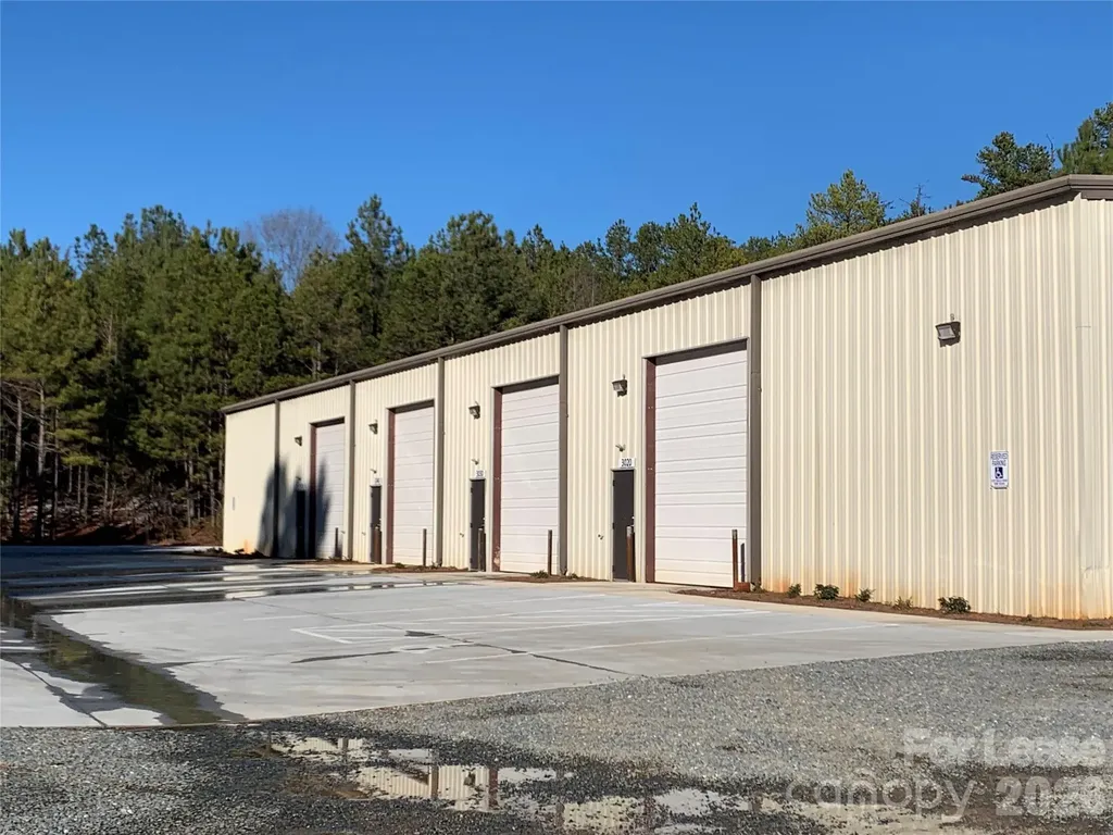 3030 Aj Tucker Loop Midland NC 28107