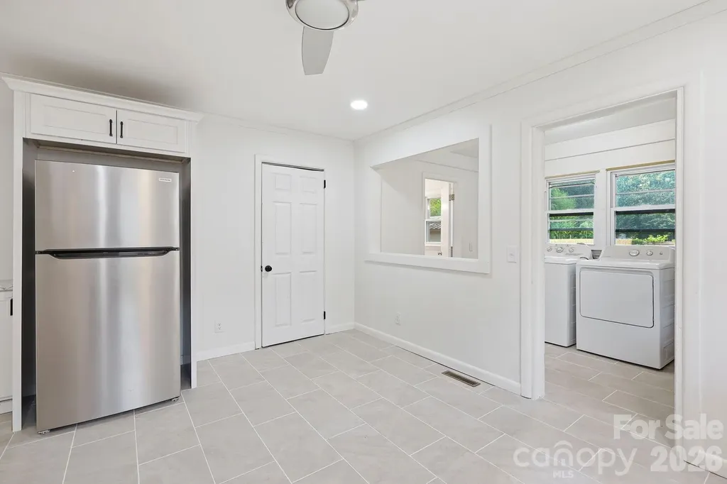 31 Edwards Street Waynesville NC 28786
