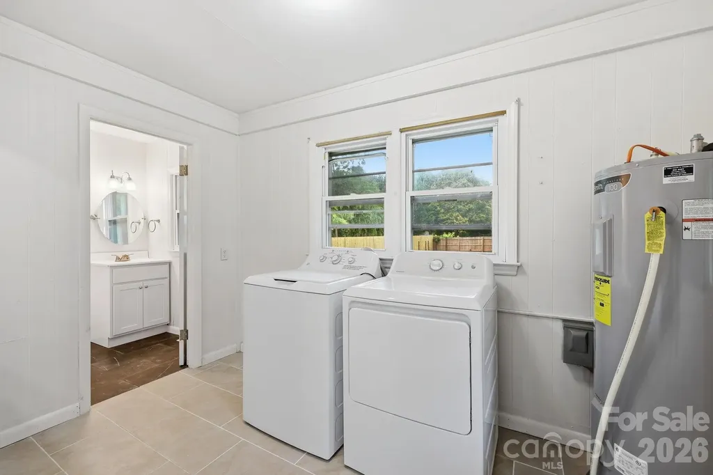 31 Edwards Street Waynesville NC 28786