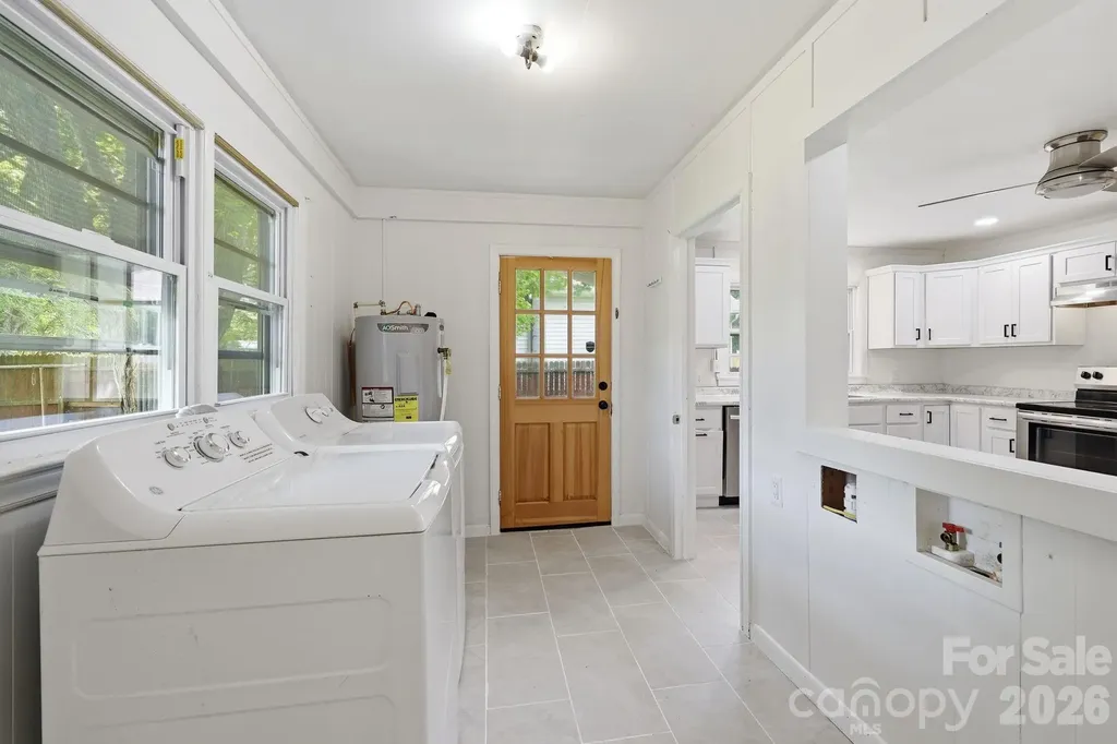 31 Edwards Street Waynesville NC 28786