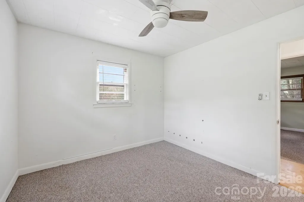 31 Edwards Street Waynesville NC 28786