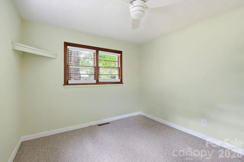 31 Edwards Street Waynesville NC 28786