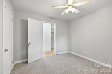 31 Edwards Street Waynesville NC 28786