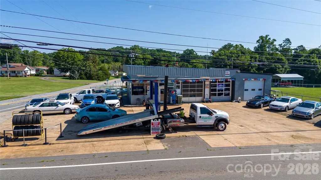2755 Us 70 Highway E Morganton NC 28655
