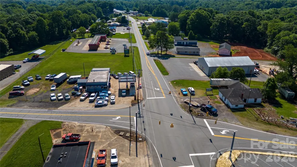 2755 Us 70 Highway E Morganton NC 28655