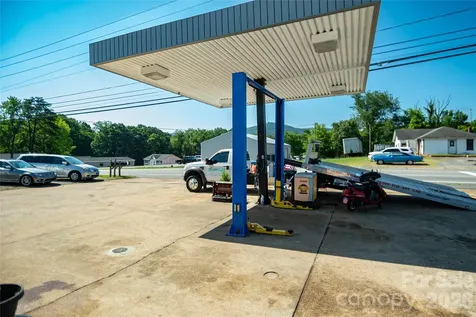 2755 Us 70 Highway E Morganton NC 28655