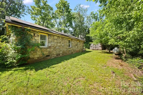 78 Green Oak Road Asheville NC 28804